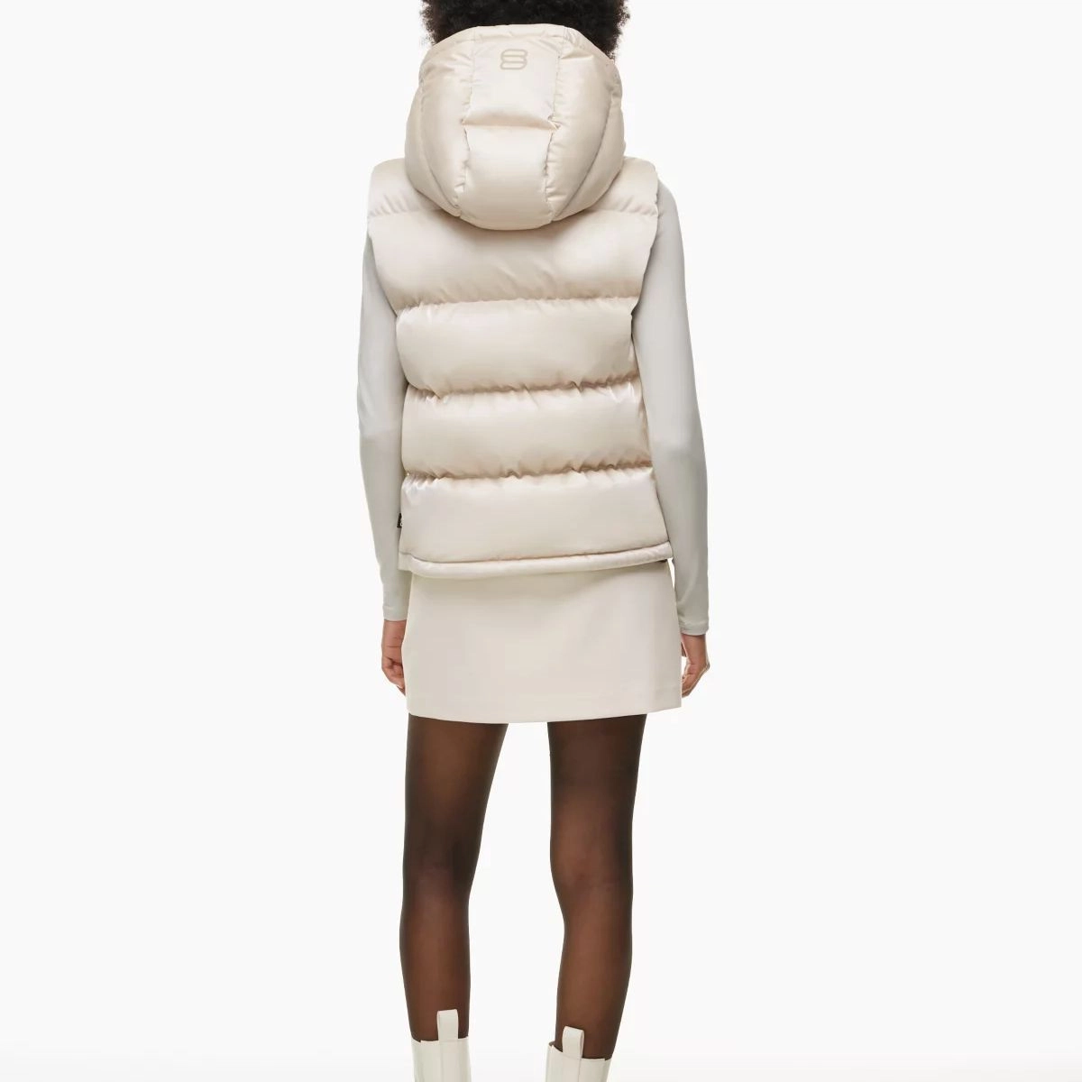 ARITZIA Super Puff Liquid Shine 5
