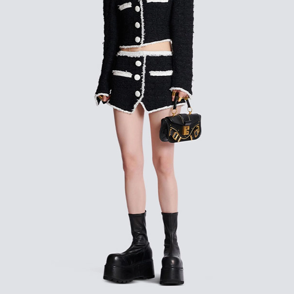 BALMAIN FW22 V