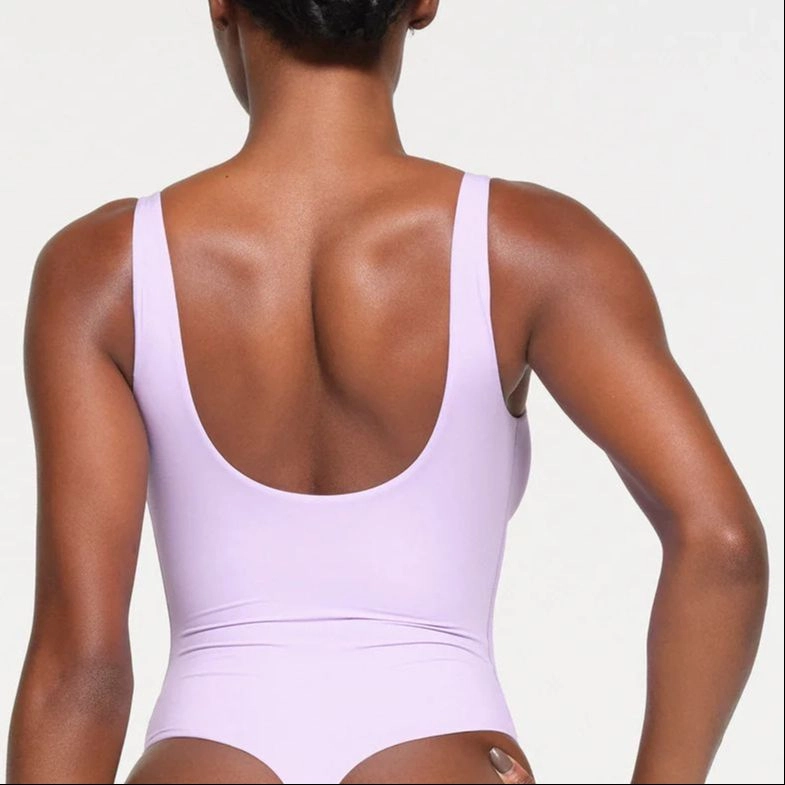 SKIMS FITS EVERYBODY SQUARE NECK BODYSUIT LILY