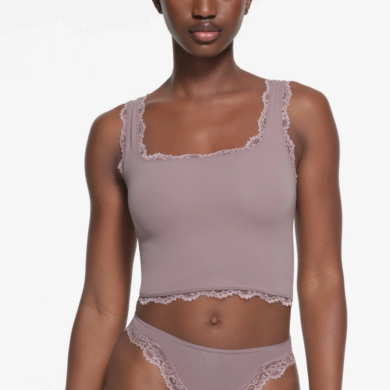 SKIMS FITS EVERYBODY LACE TANK ZINC