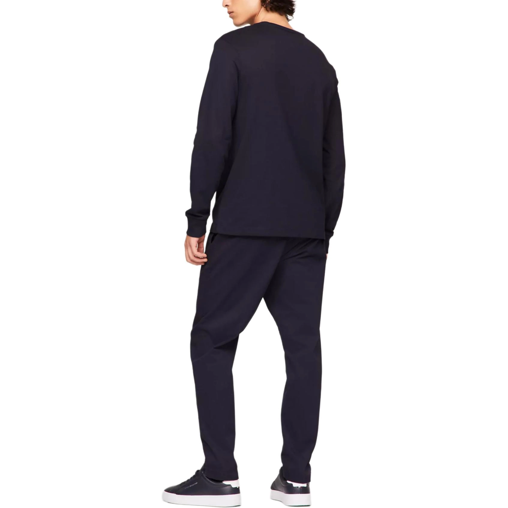 Tommy Hilfiger T