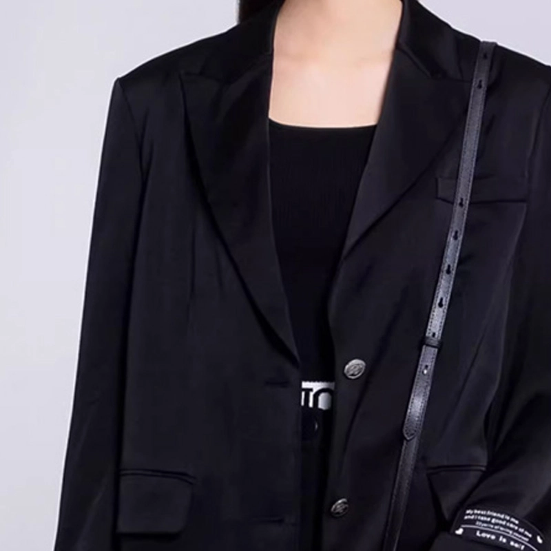 BESIONIA SS22
