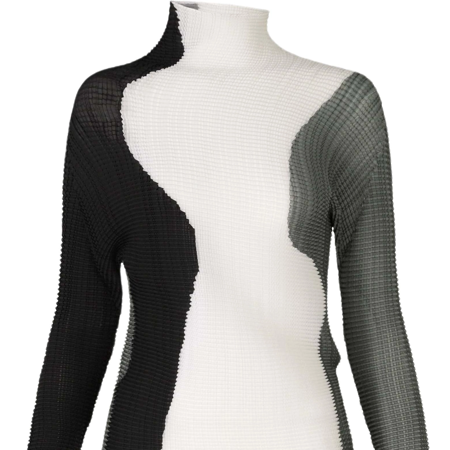ISSEY MIYAKE FW25 T