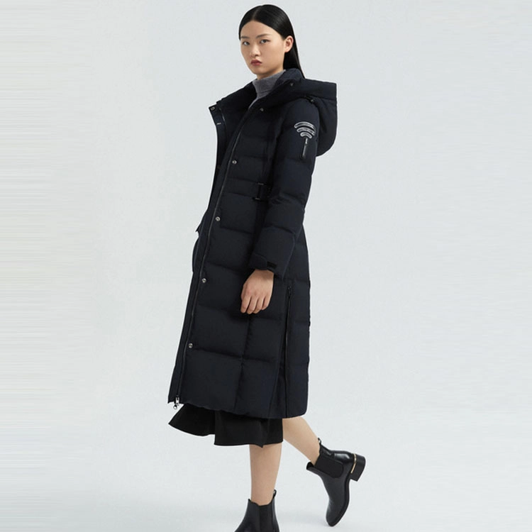 波司登 简约纯色连帽拉链长款加厚保暖羽绒服 女款