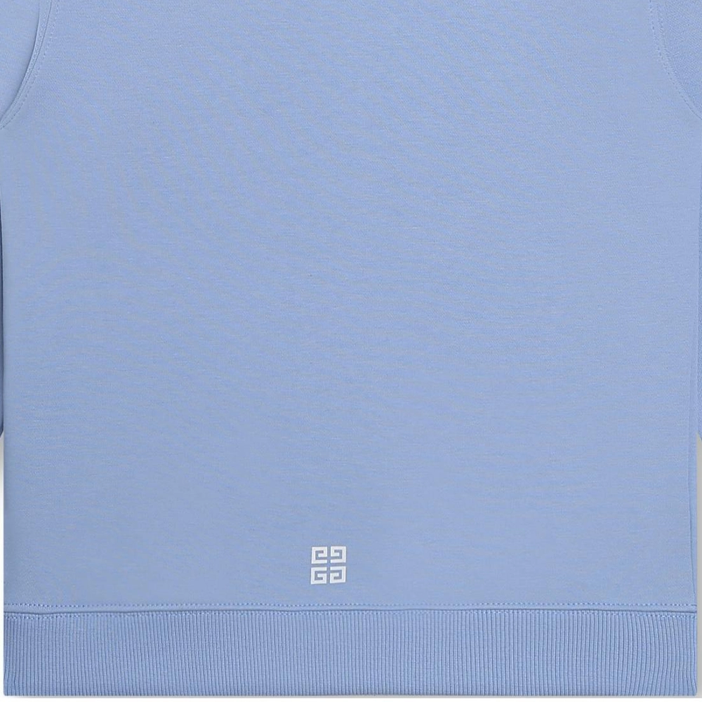 GIVENCHY