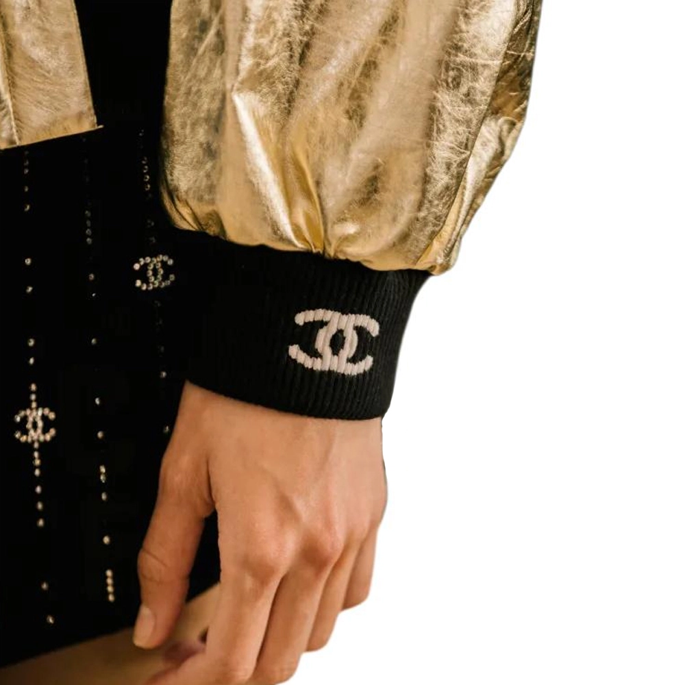 CHANEL 23 23C Logo