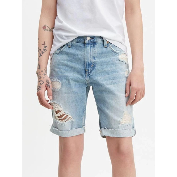 Levis