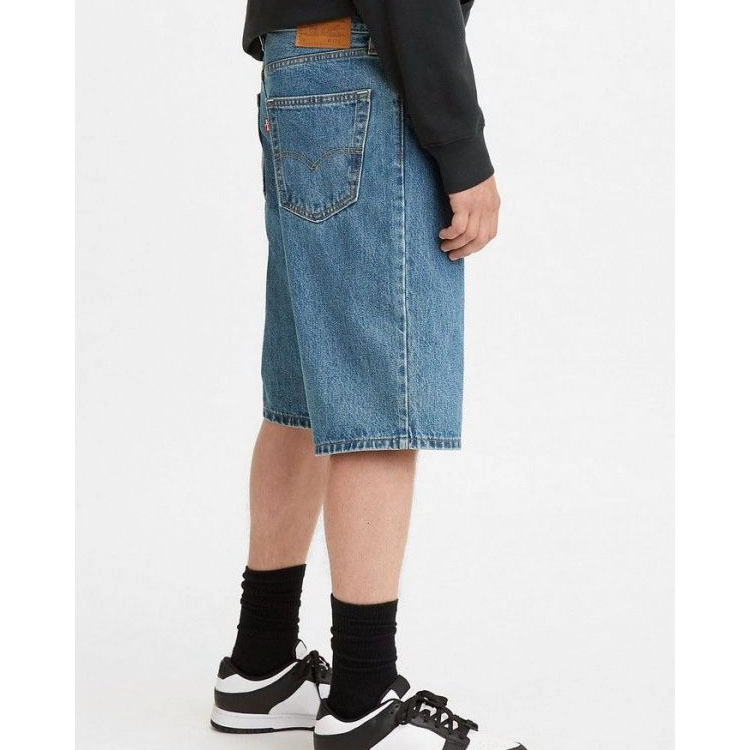 Levis