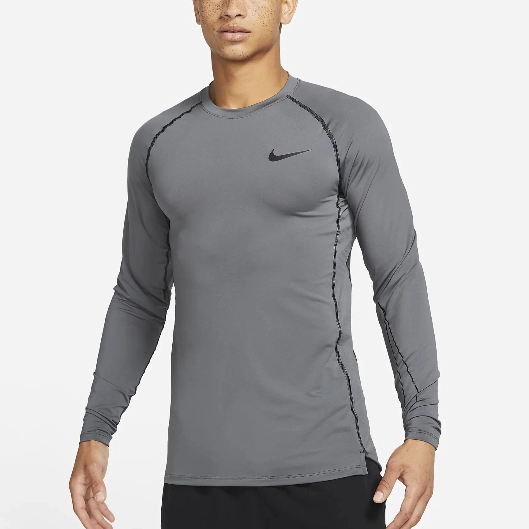 Nike Pro Dri-FIT LogoT
