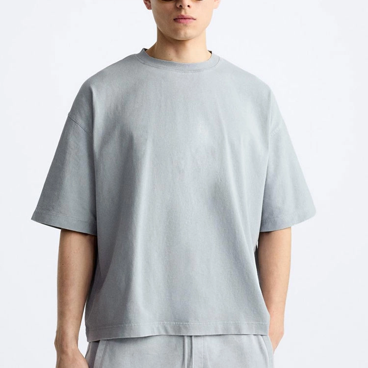 ZARA T