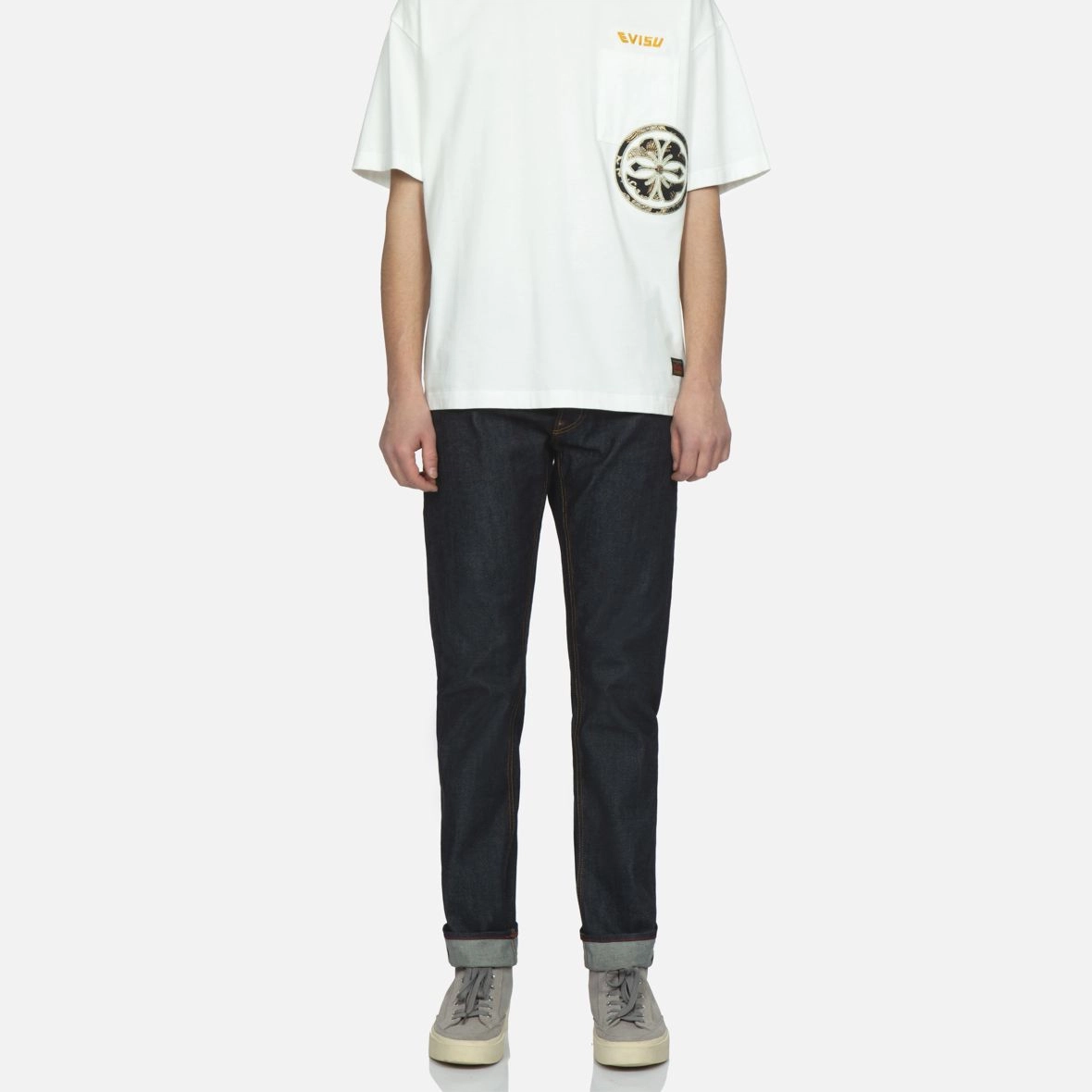 EVISU M