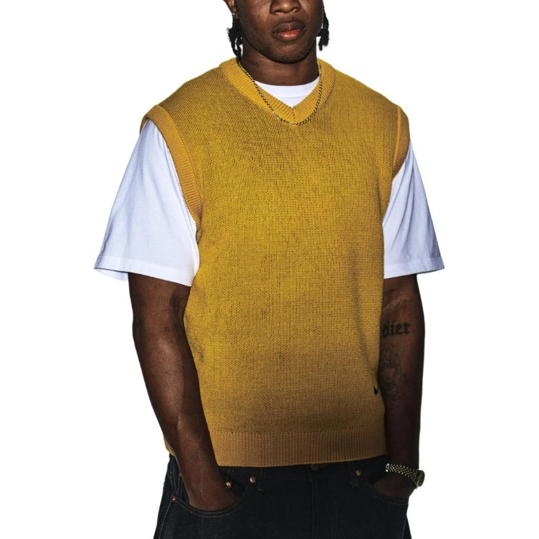 Supreme x Nike SS25 WEEK4 Sweater Vest logo