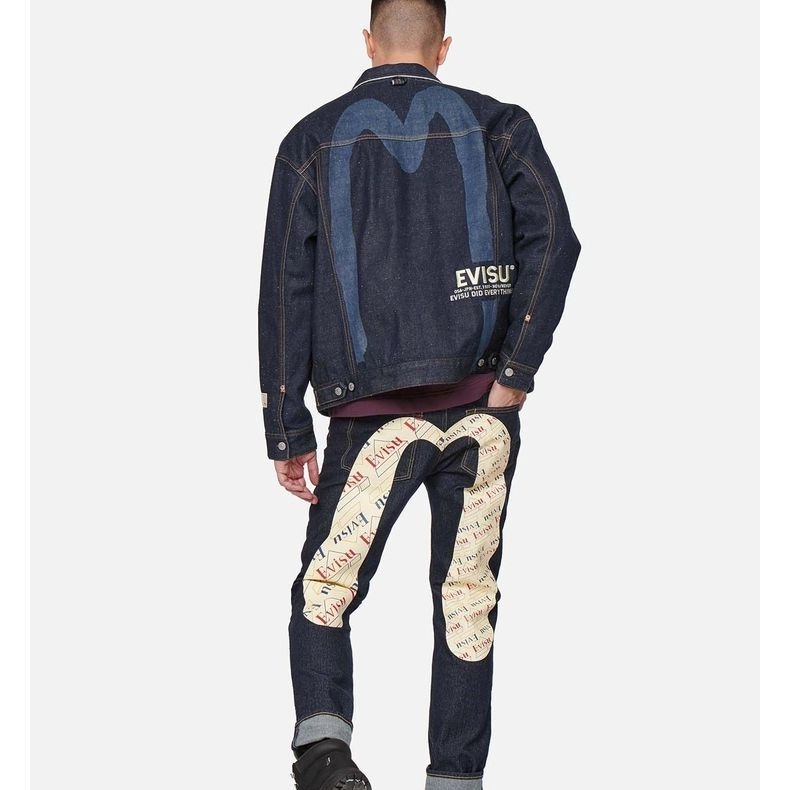 EVISU LogoM