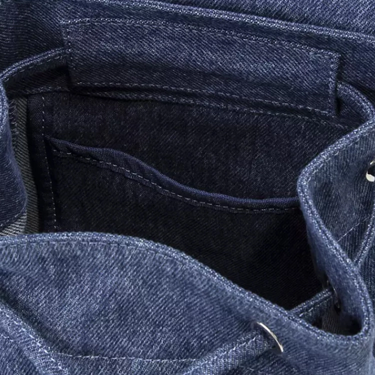levis
