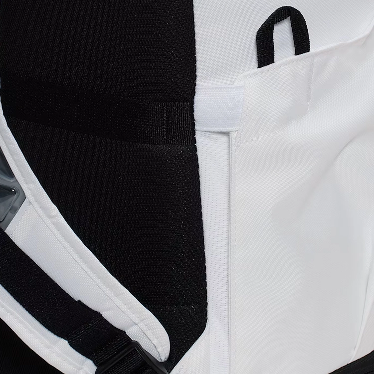 Nike Varsity Elite 32L