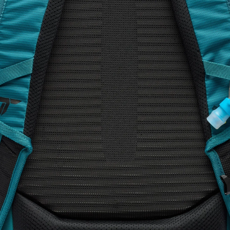 Columbia Triple Canyon24L