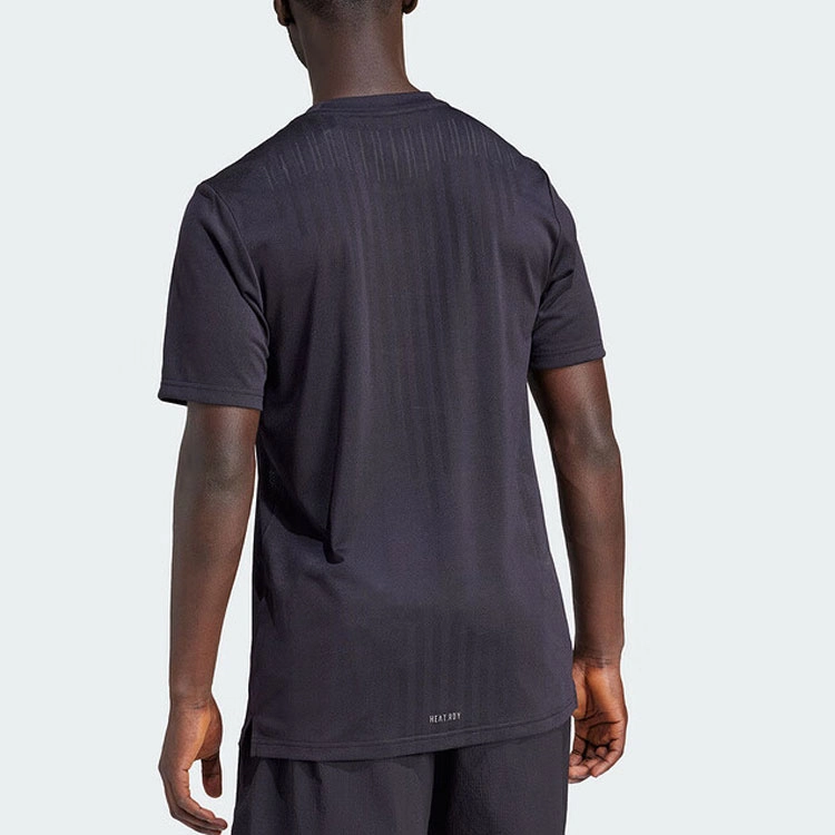 adidas logo T