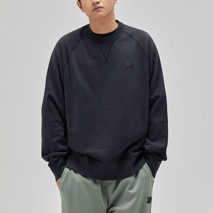 UNDEFEATED FW23