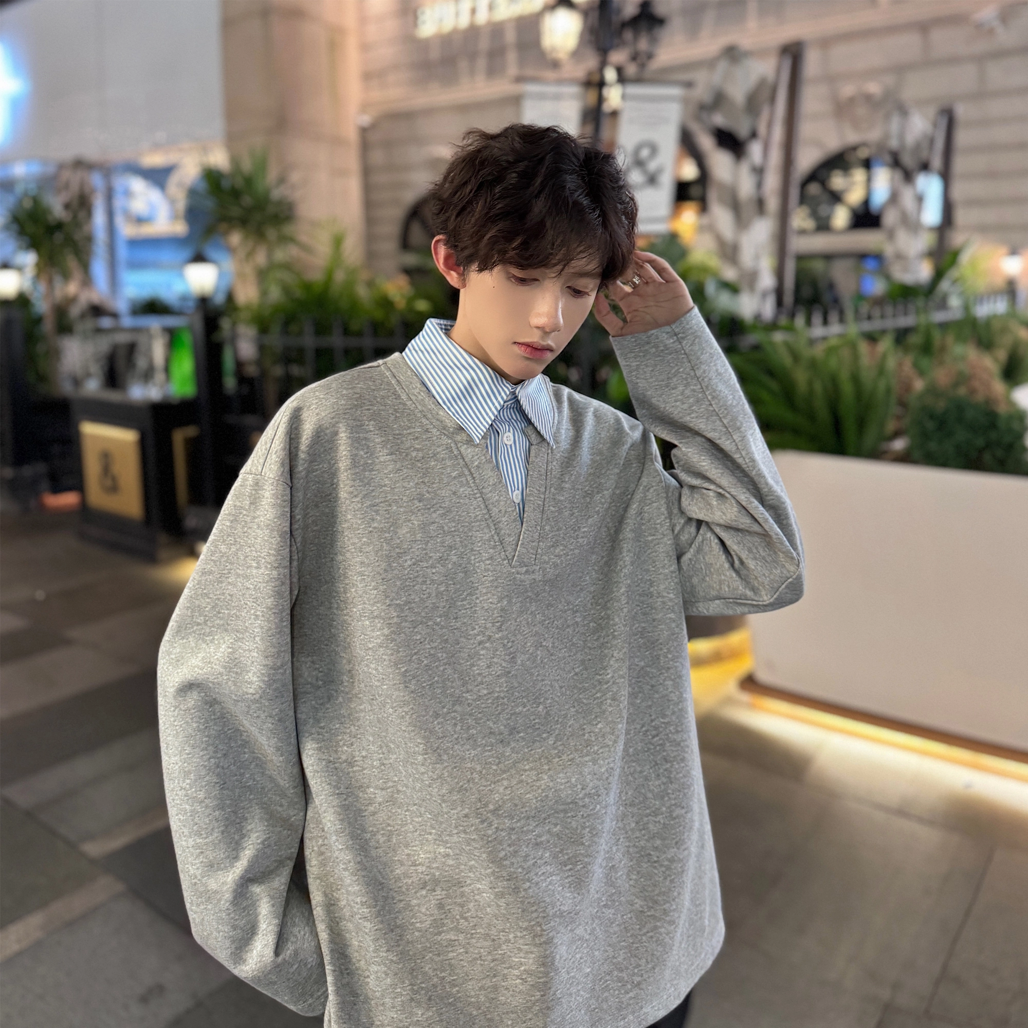 Fakeyoung