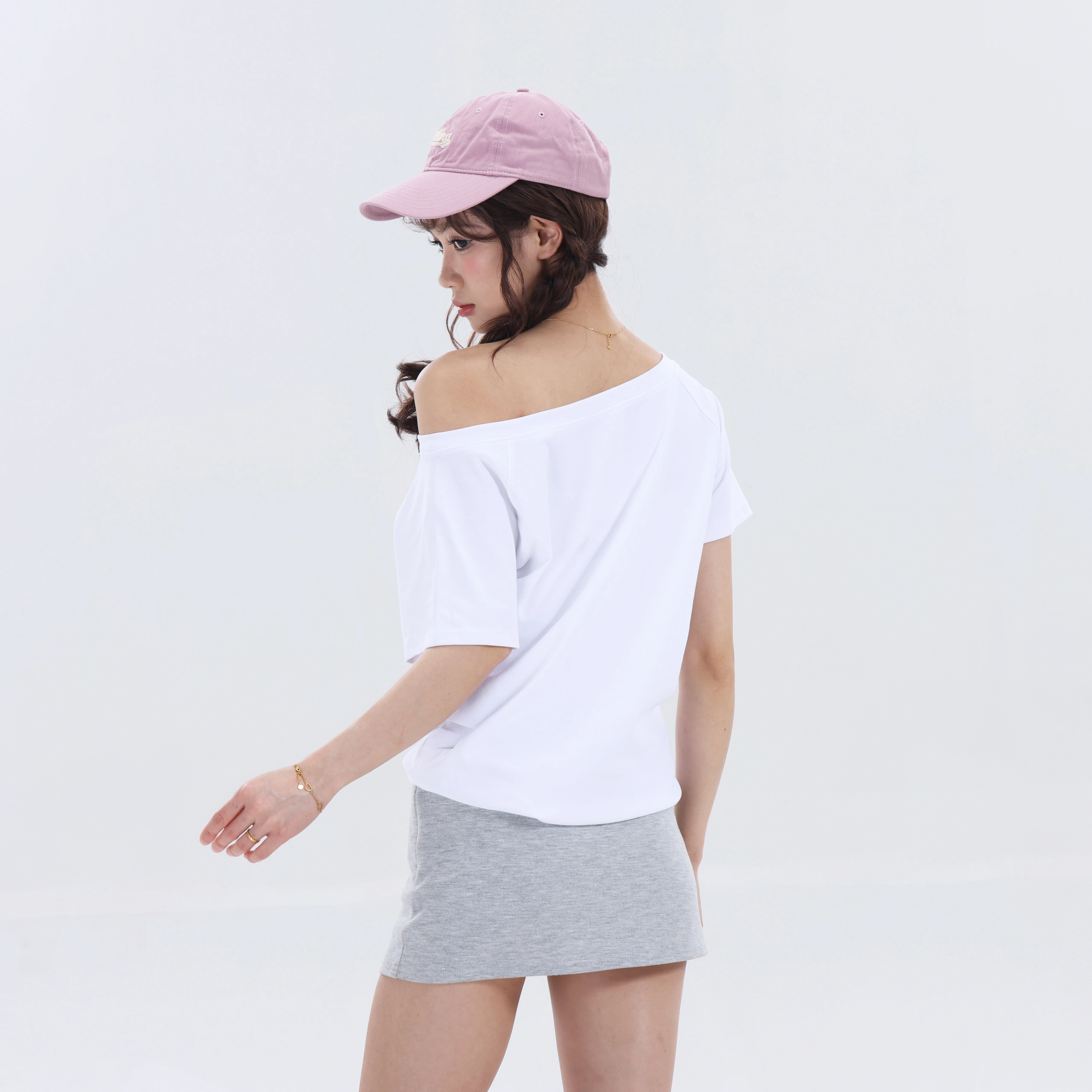 BOBBY ABLEY LOGO T