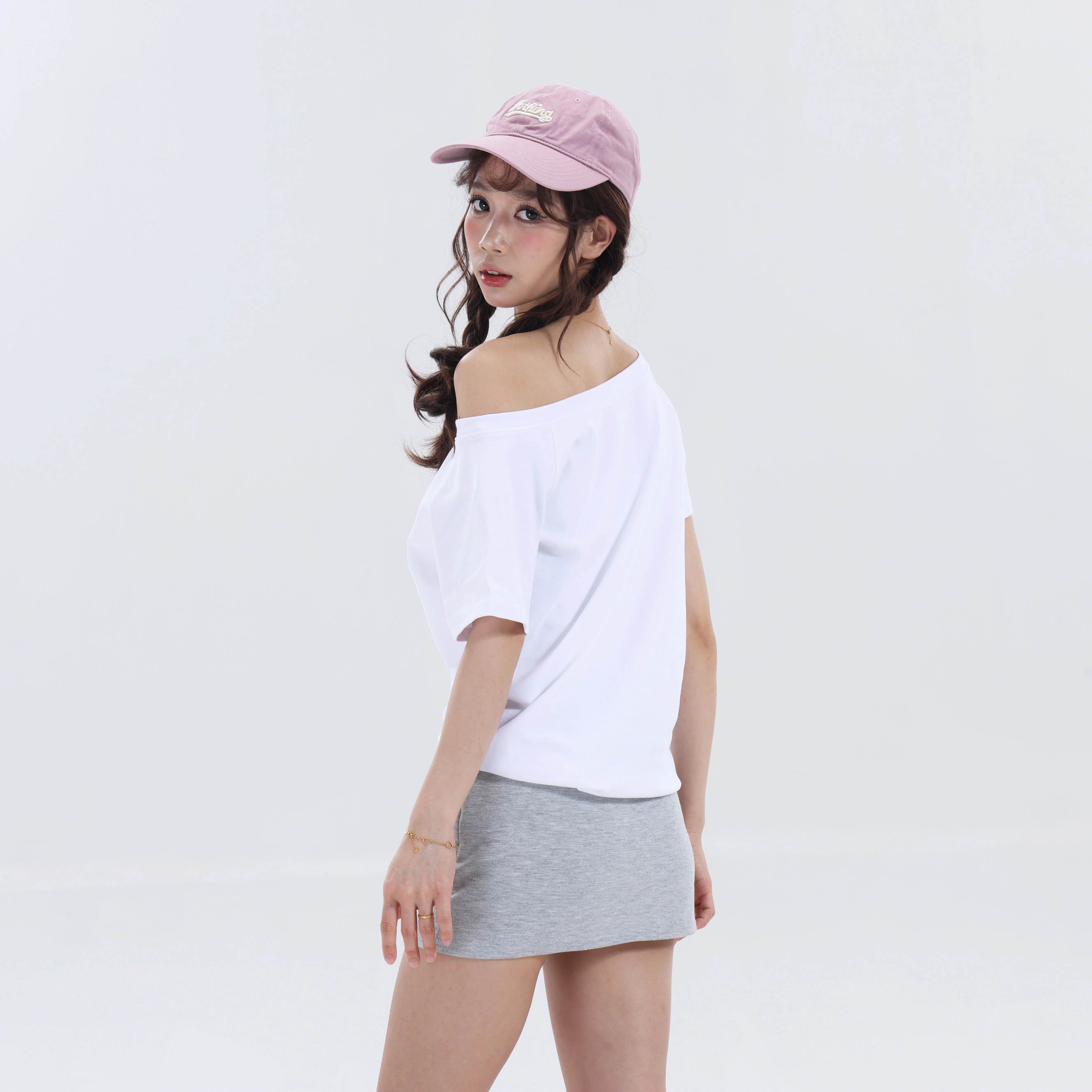 BOBBY ABLEY Logo T