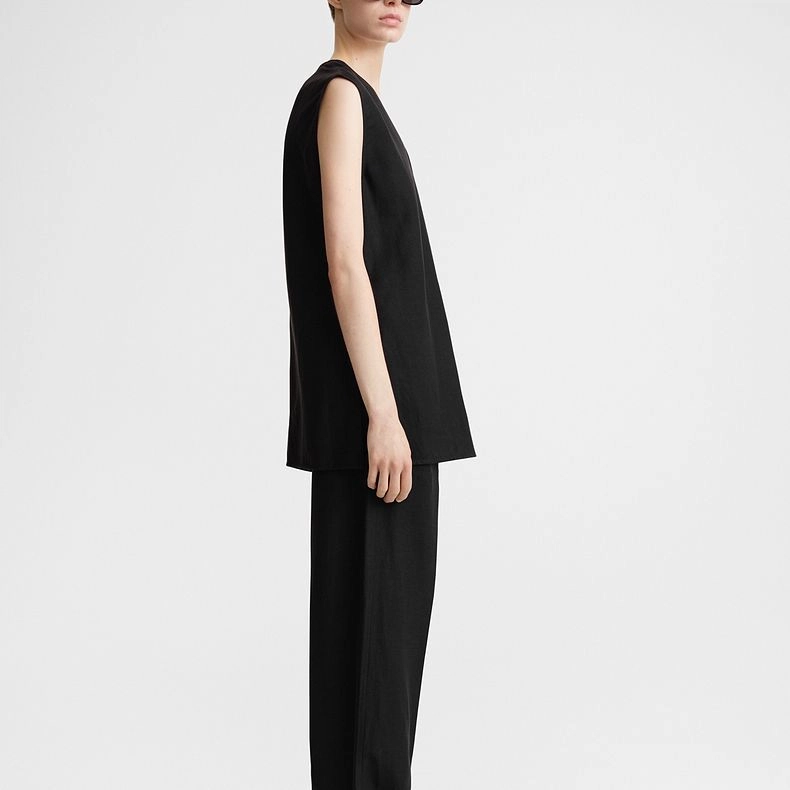 TOTEME SS24 V