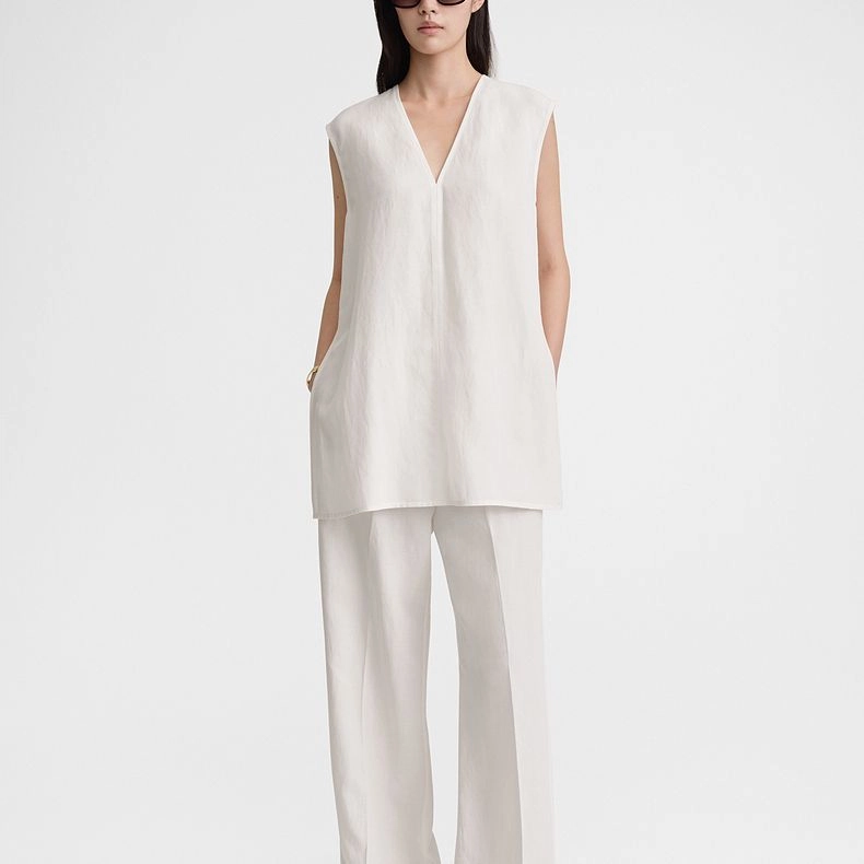 TOTEME SS24 V