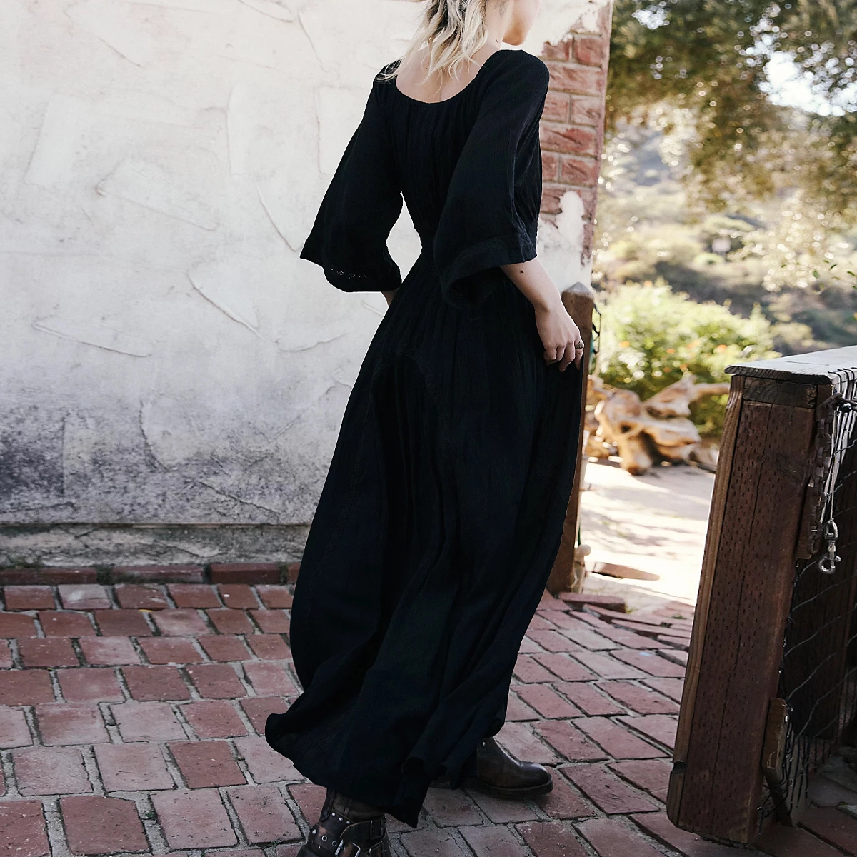 FREE PEOPLE Dixie Maxi V BLACK