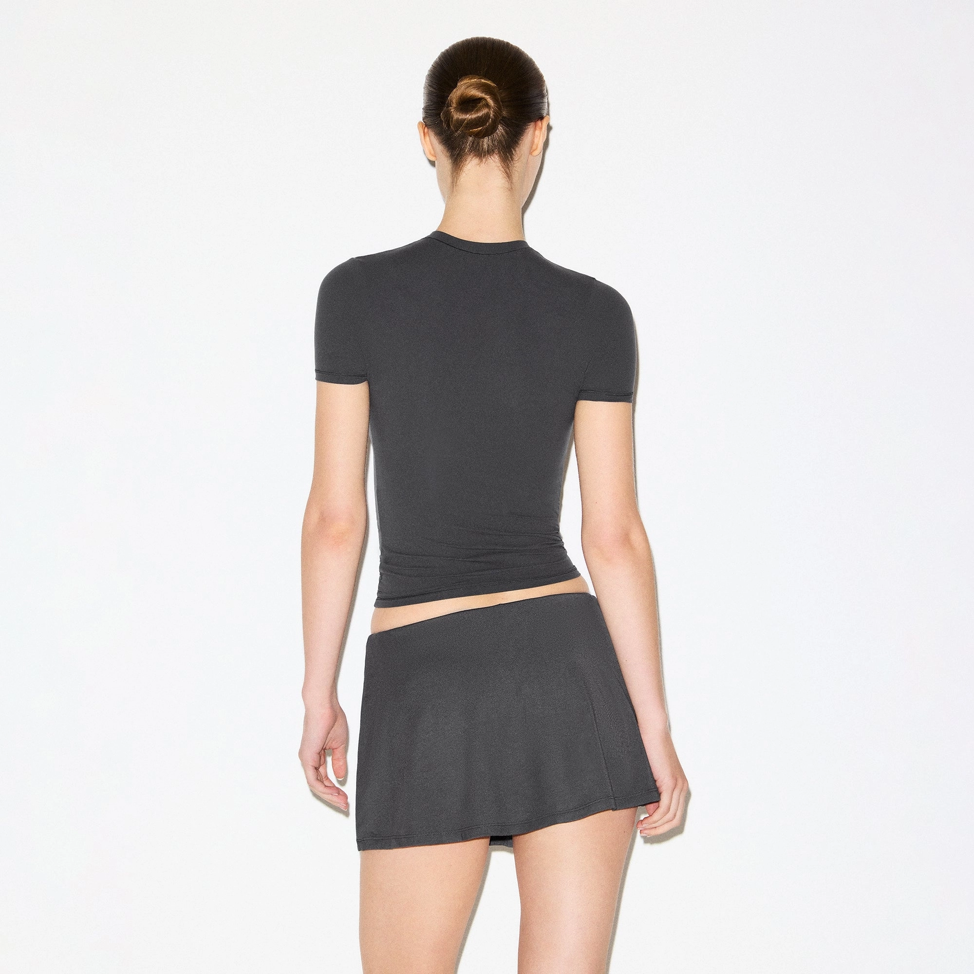 SKIMS FITS EVERYBODY T-SHIRT FW25T