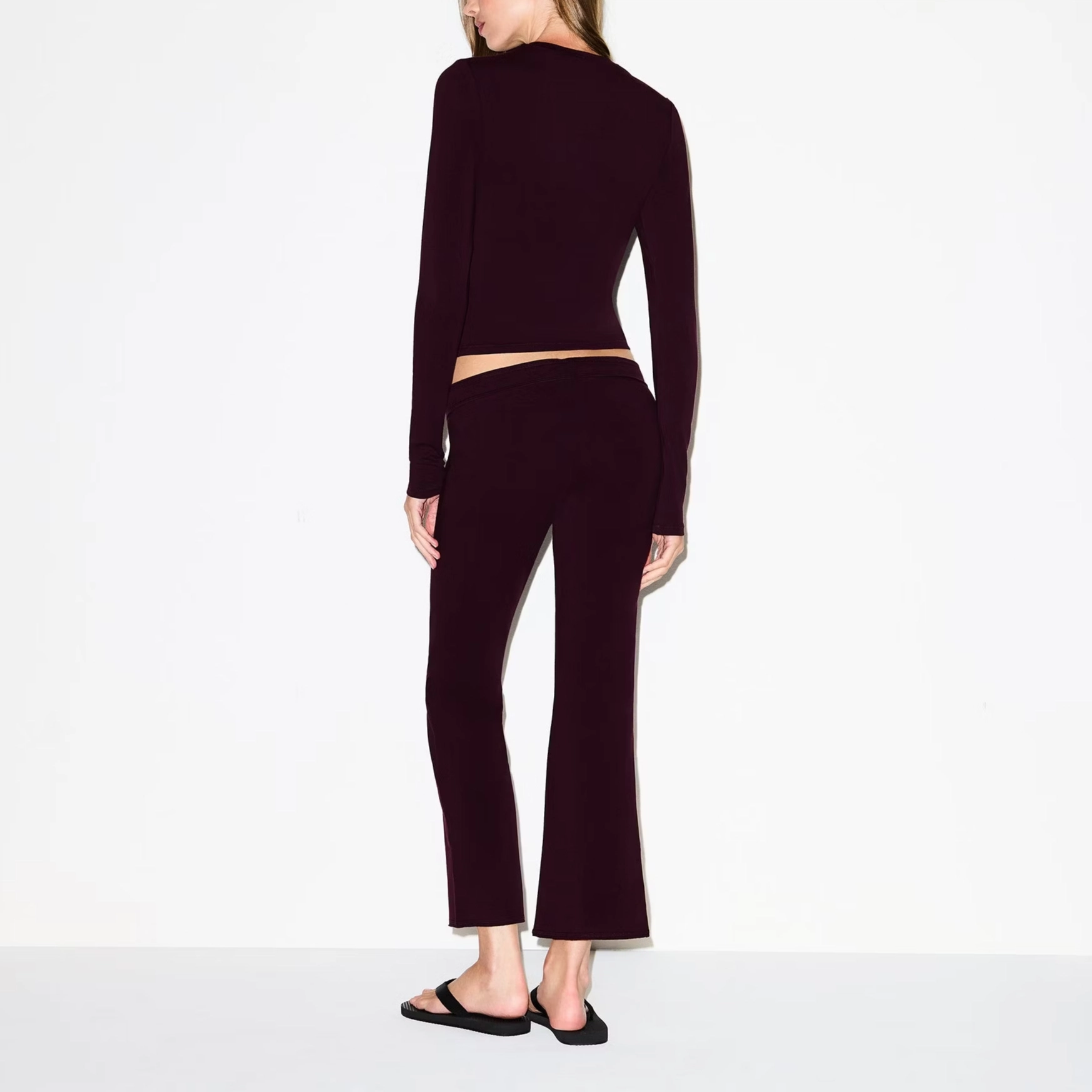 SKIMS COTTON JERSEY LONG SLEEVE T-SHIRT FW25T
