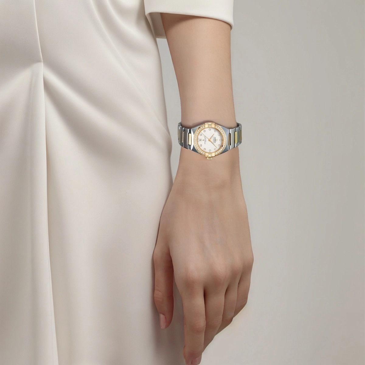 OMEGA 50 29mm K18k 131.25.29.20.52.002