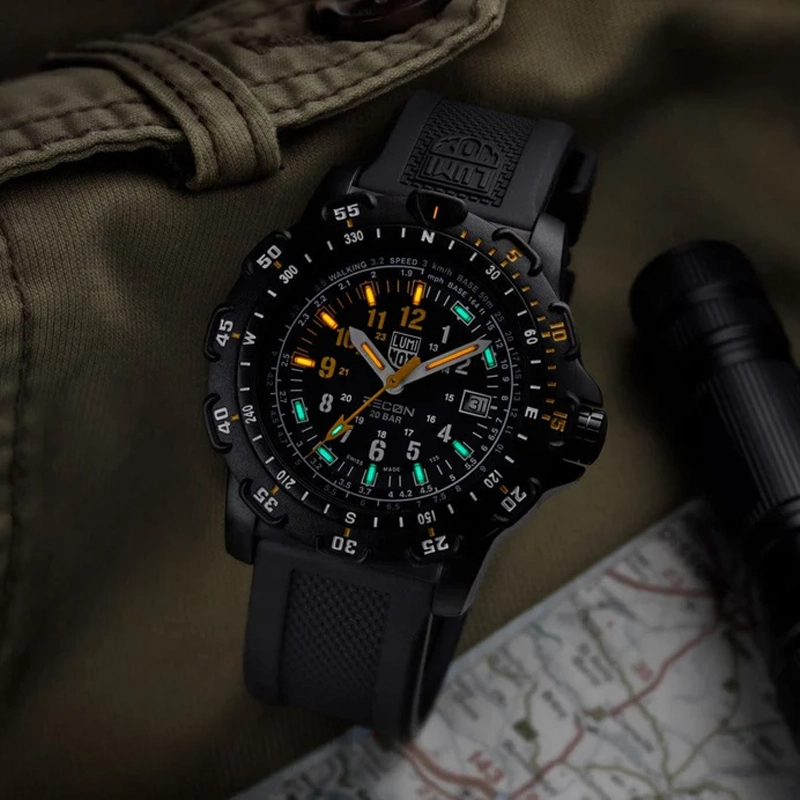 LUMINOXRECON Point Man 200 45mm
