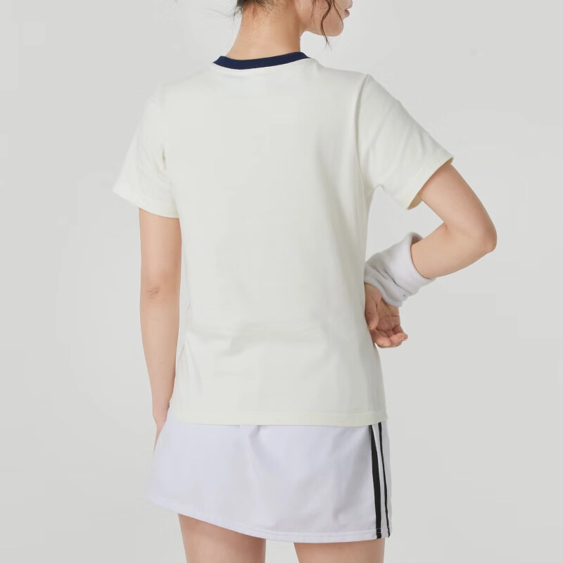 adidas T