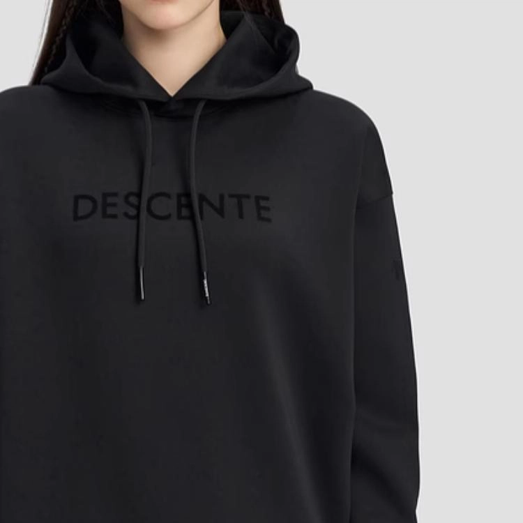 DESCENTE ESSENTIAL Logo