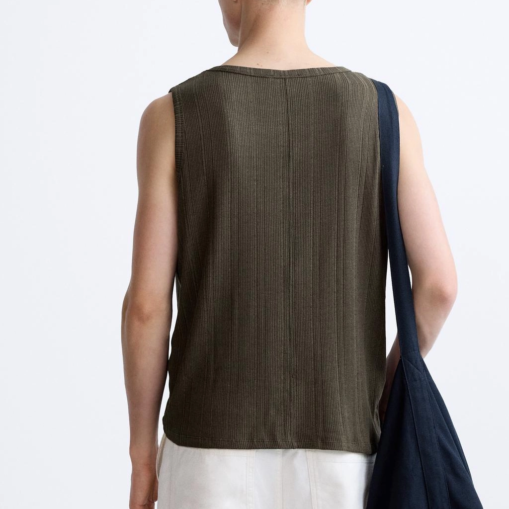 ZARA T