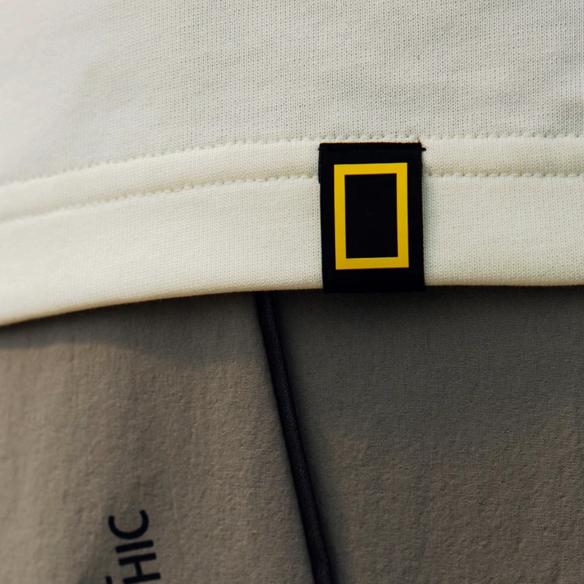 adidas TERREX x National Geographic) T