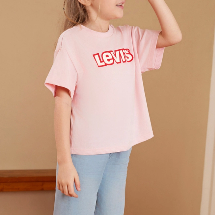 Levi's T