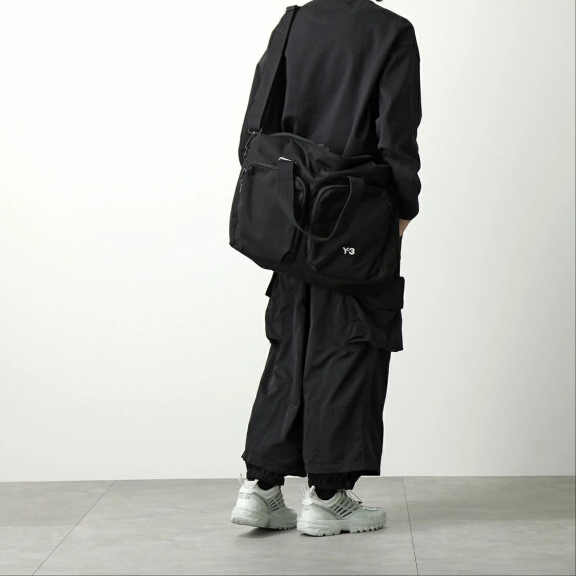Y-3 Logo