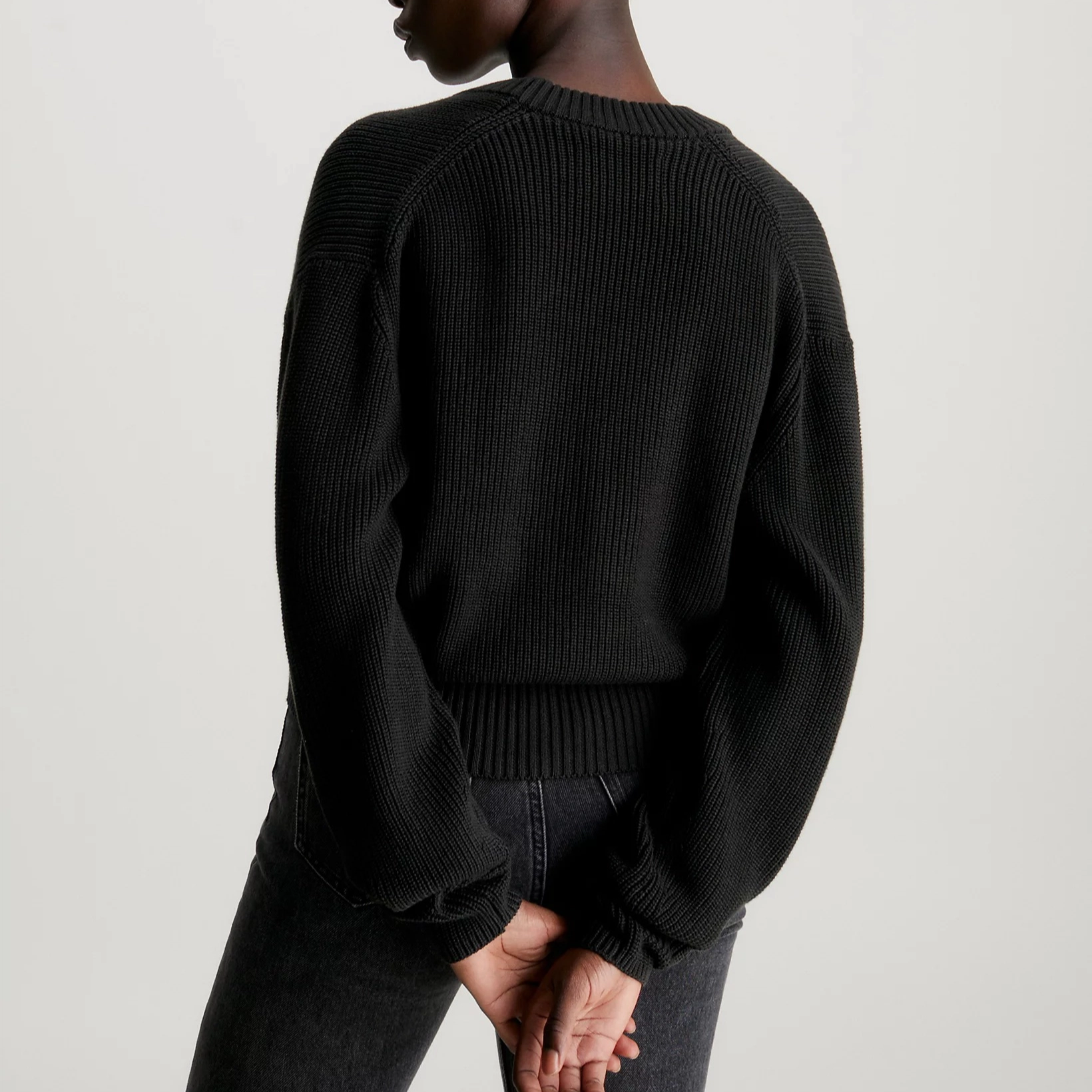 CALVIN KLEIN JEANS V