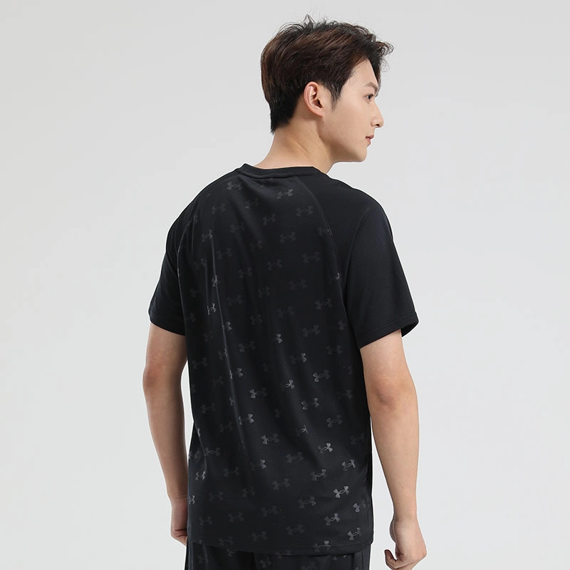 Under Armour T