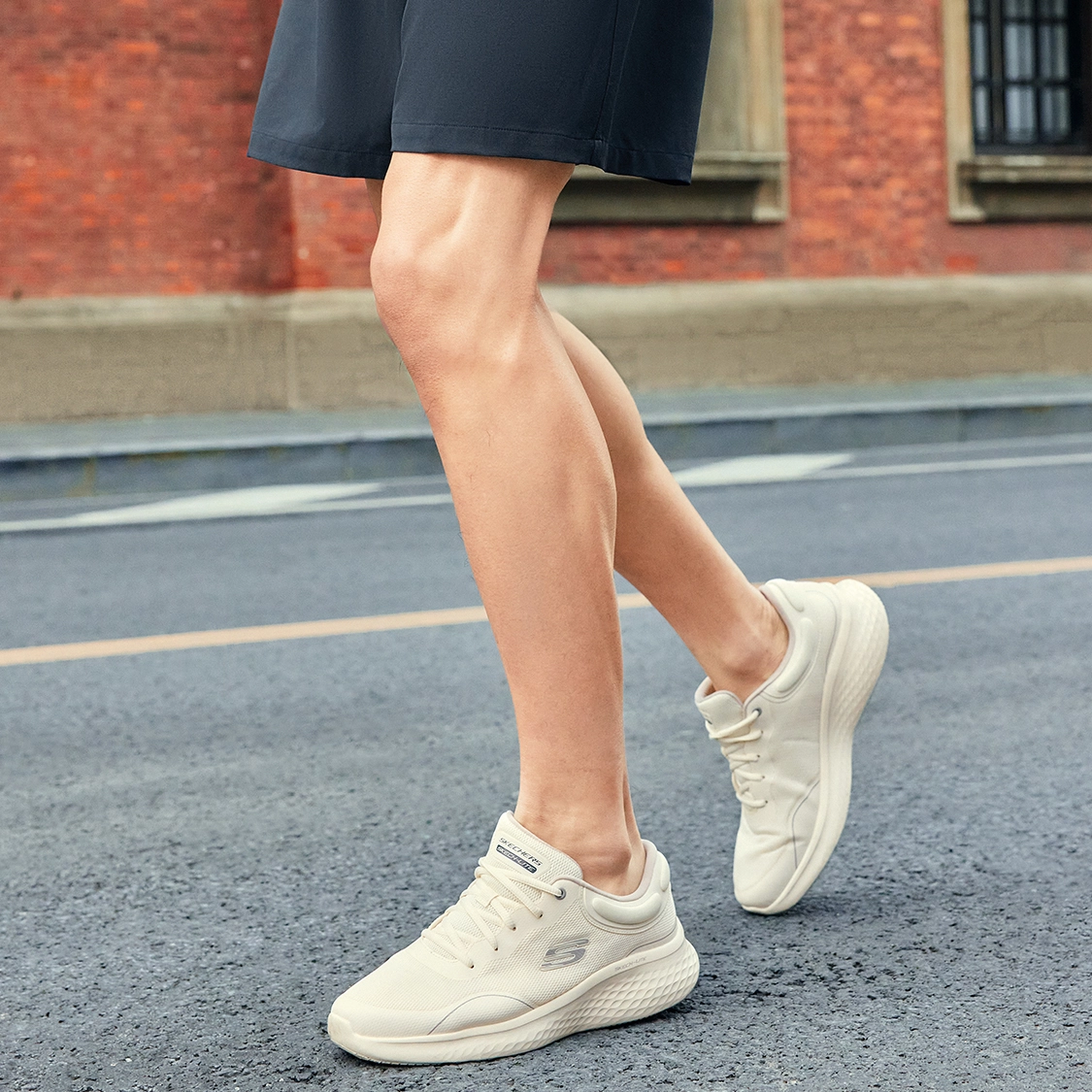 Skechers