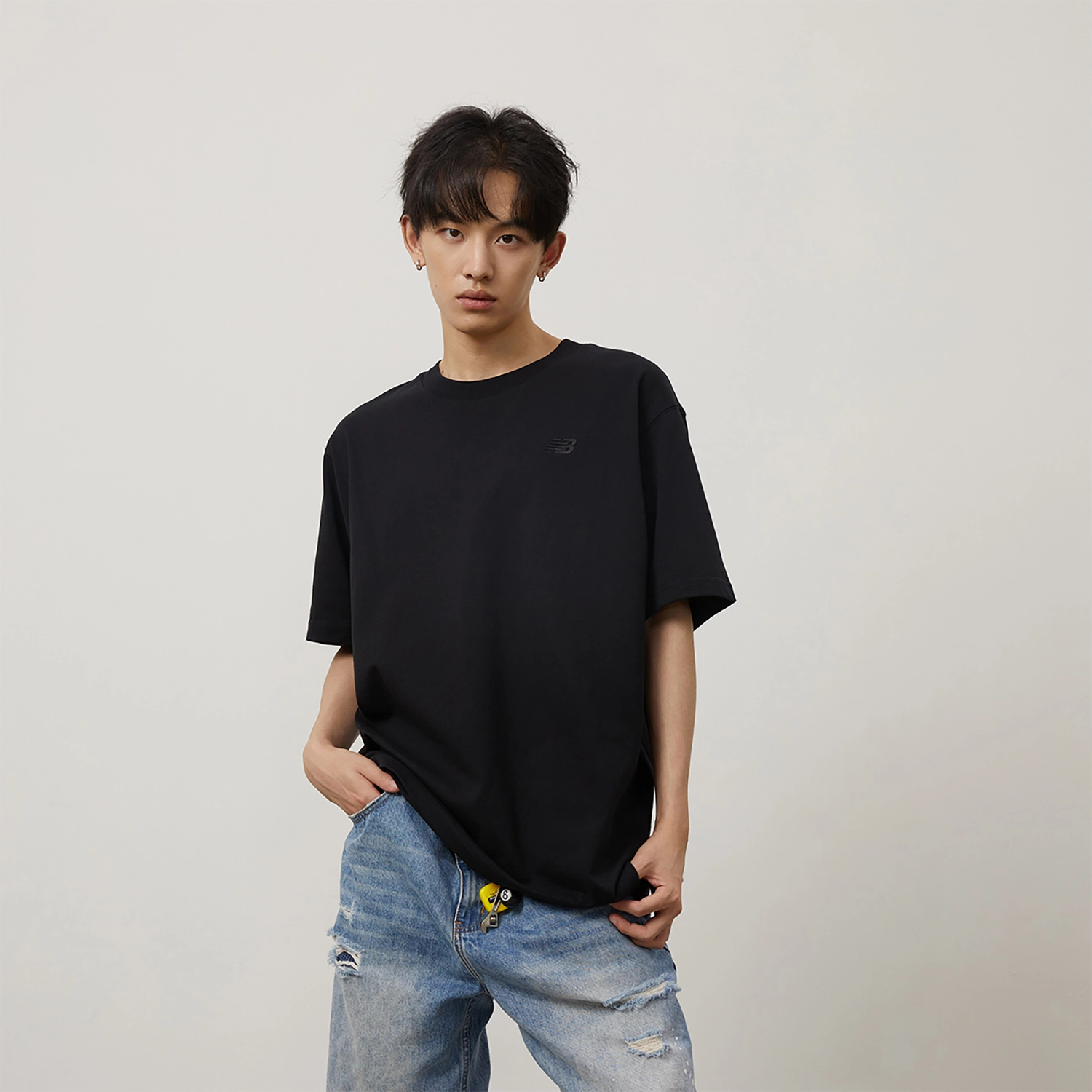 New Balance SS24 LOGOT