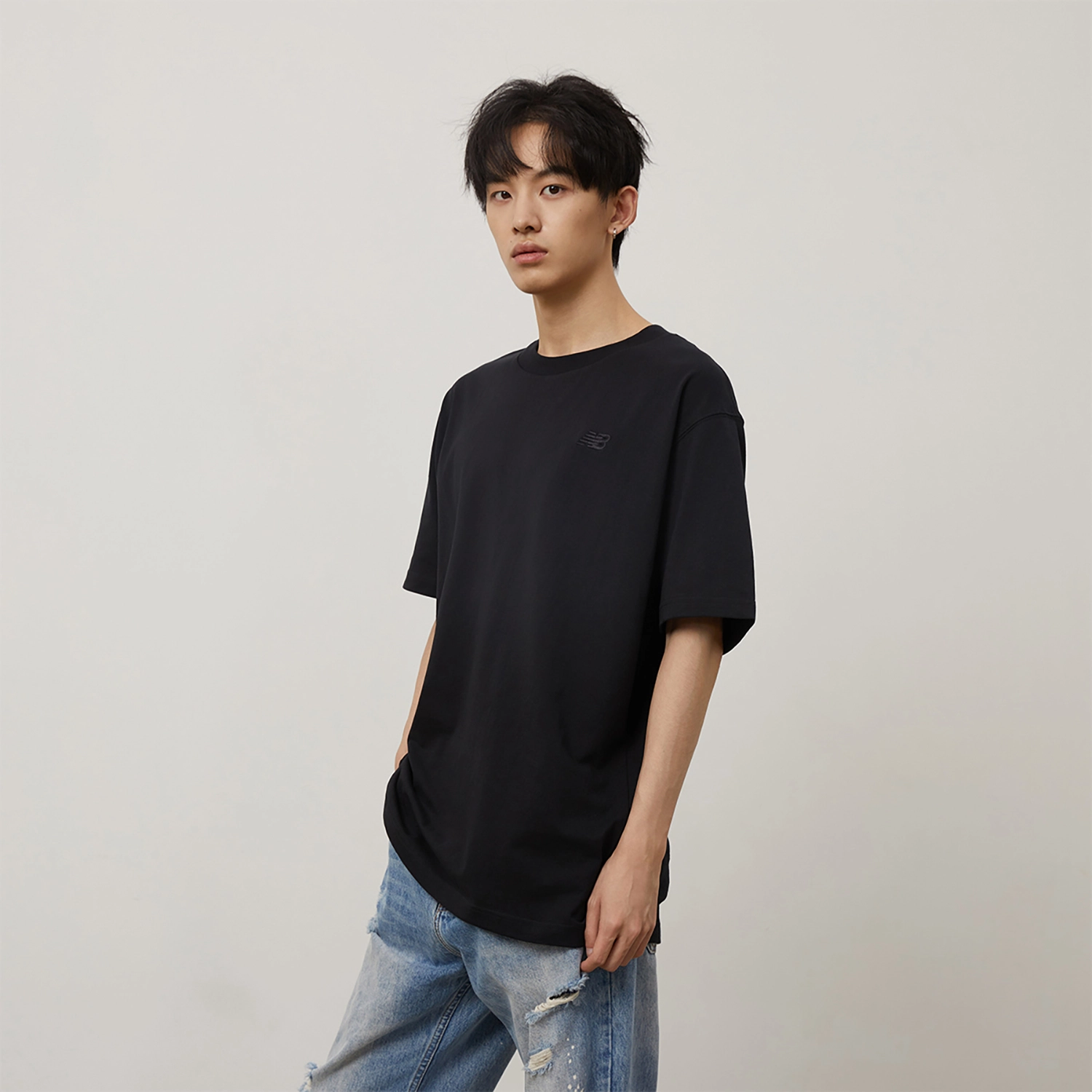 New Balance SS24 LOGOT