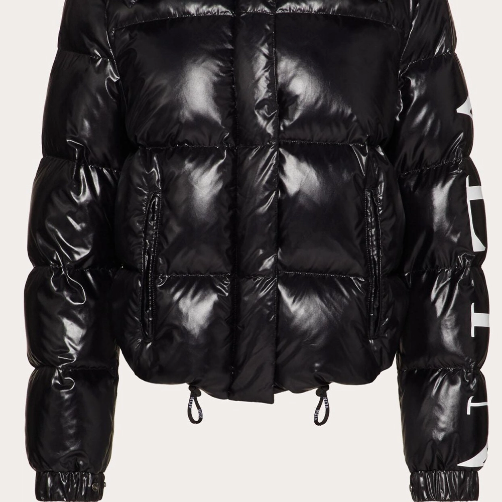 Valentino VLTN Lakk