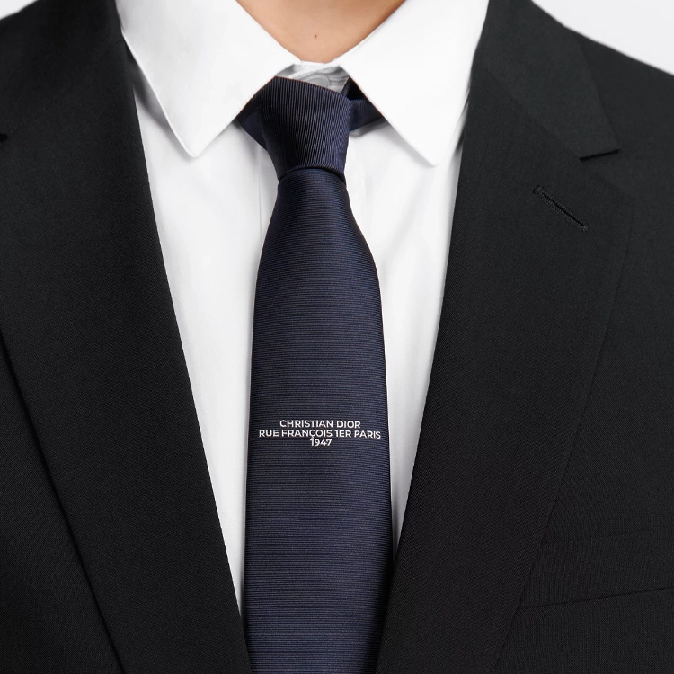 DIOR Logo