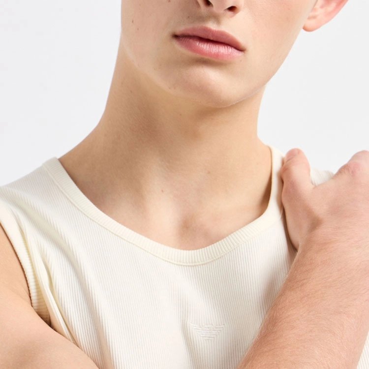 EMPORIO ARMANI SS24 Logo