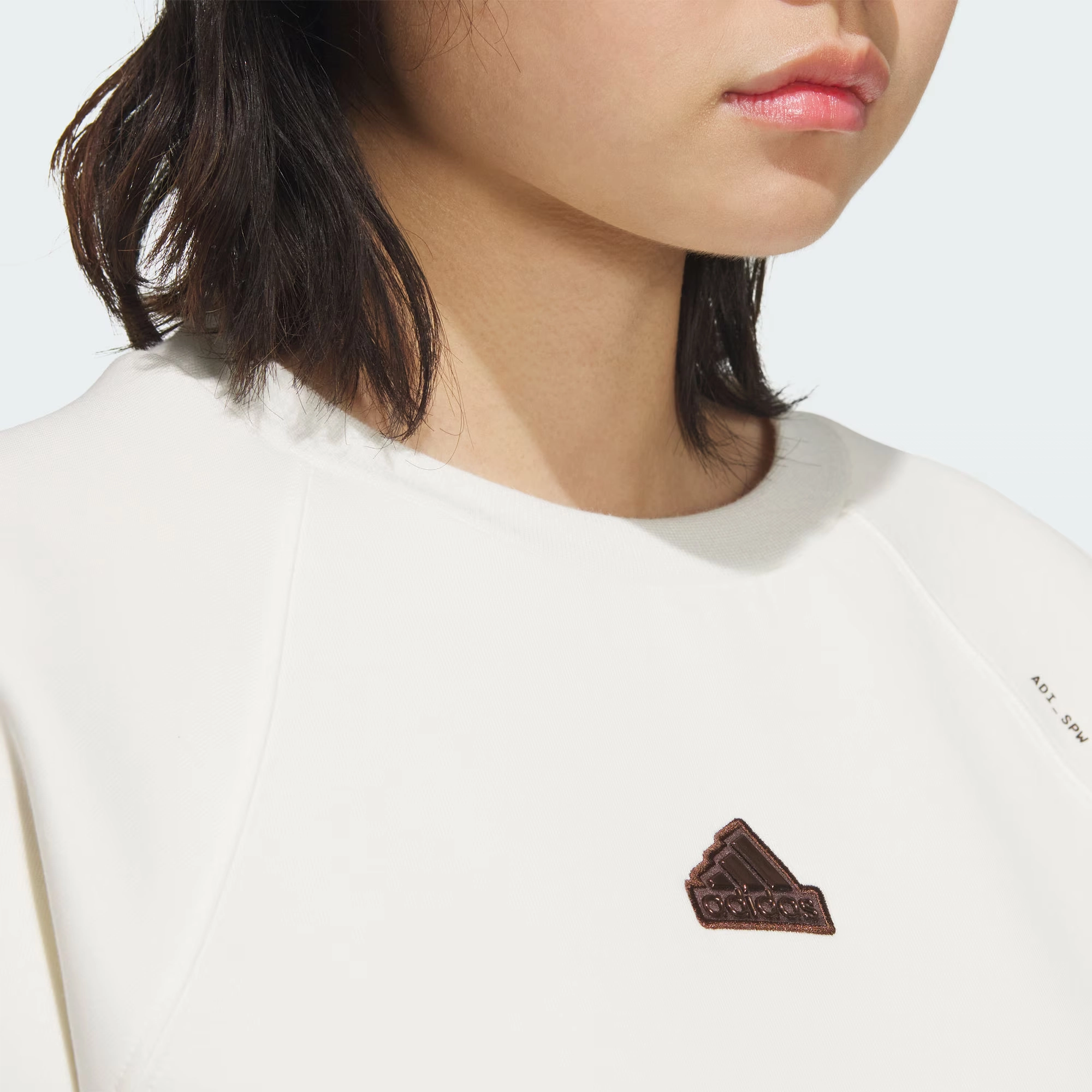adidas TECH CREWNECK SWEATSHIRT