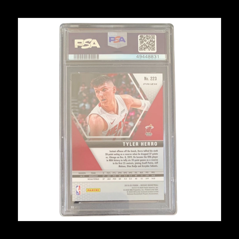 PANINI 2019-20Mosaic RC PSA 9