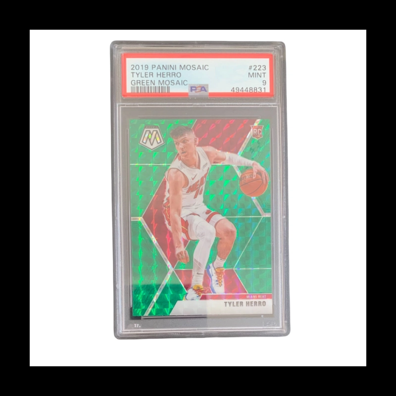 PANINI 2019-20Mosaic RC PSA 9