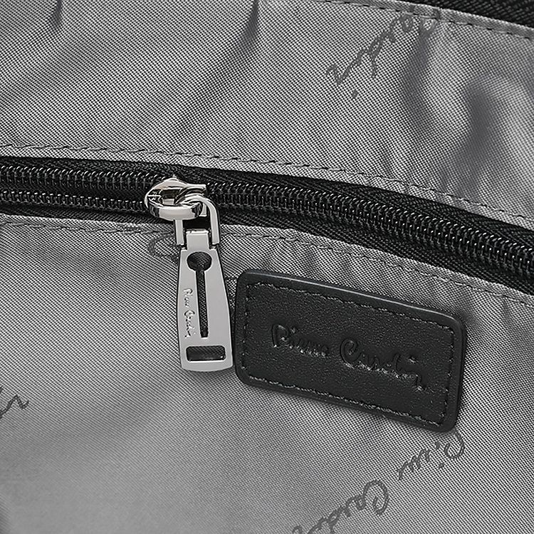 PIERRE CARDIN PVC